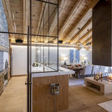 Majesty: Unveil The Essence Of Alpine Apartment