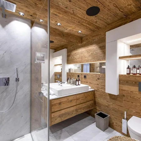 Majesty: Unveil The Essence Of Alpine Apartment